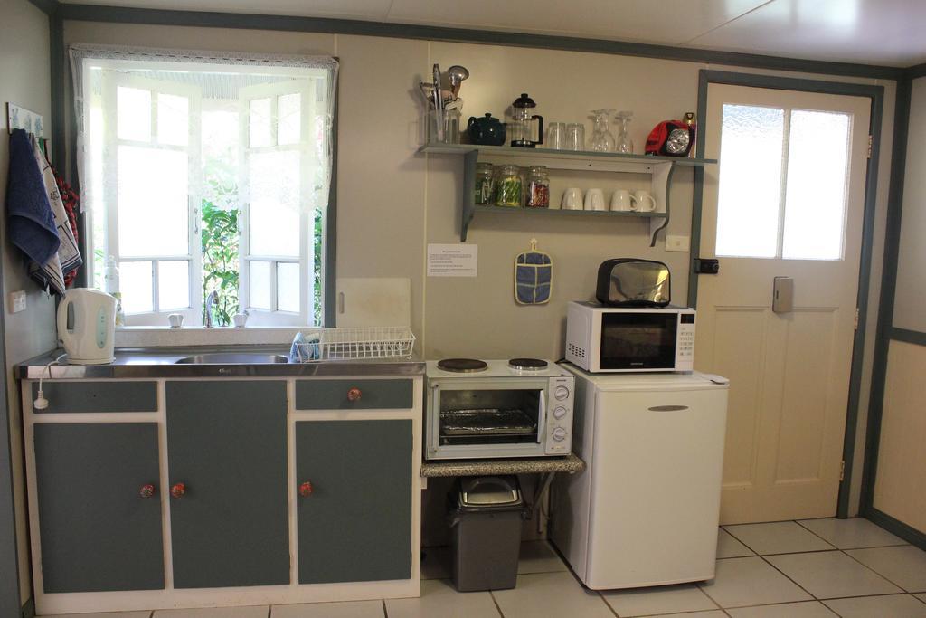 The Gables Yungaburra Bed and Breakfast Δωμάτιο φωτογραφία